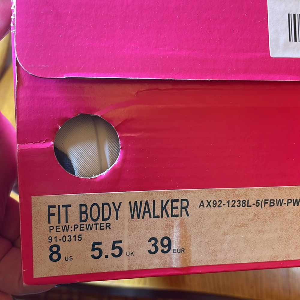 New in Box!! Cheeks Fit Body Walker Size 8 - Picture 6 of 6